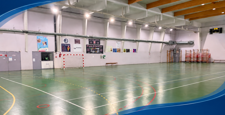 Salle de Port-Vendres, élégance bleu profond-3